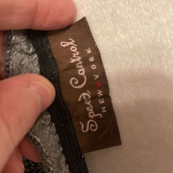 Speed Control Sleeveless Dress EUC Medium - Picture 6 of 6